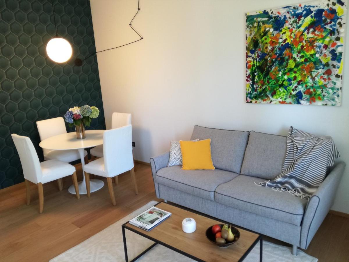 Suite 51 Appartamento Con Terrazzo A 50 Mt Dal Lago - Private Parking (Adults Only) Arona Buitenkant foto