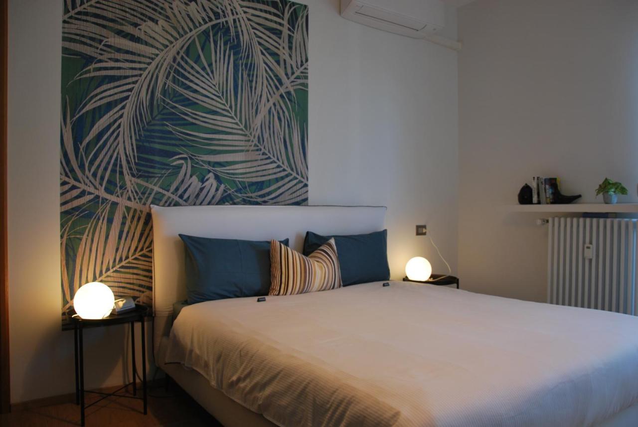 Suite 51 Appartamento Con Terrazzo A 50 Mt Dal Lago - Private Parking (Adults Only) Arona Buitenkant foto
