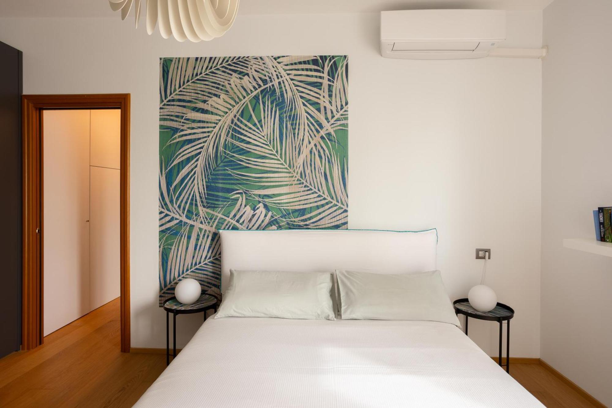 Suite 51 Appartamento Con Terrazzo A 50 Mt Dal Lago - Private Parking (Adults Only) Arona Buitenkant foto