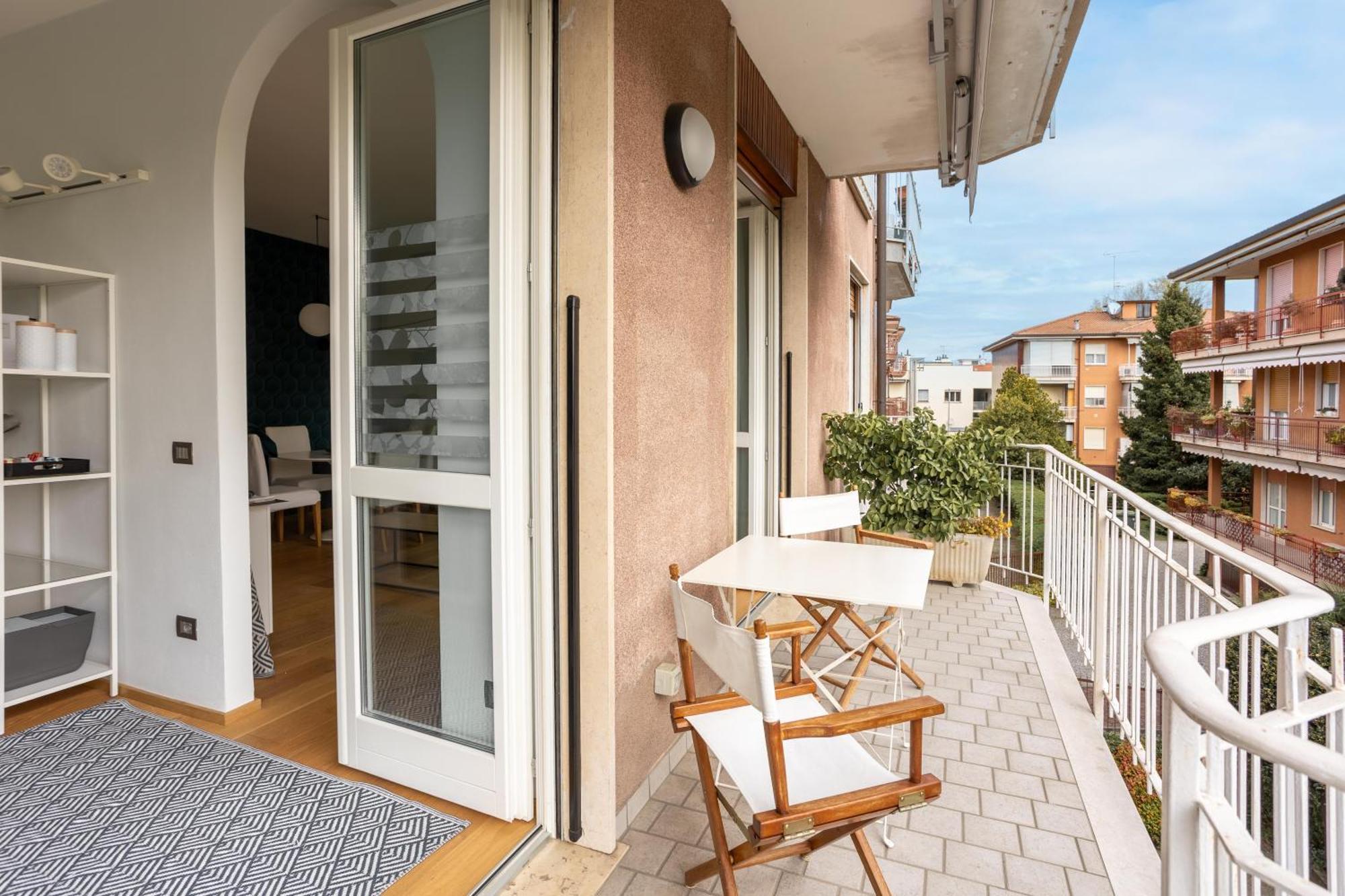 Suite 51 Appartamento Con Terrazzo A 50 Mt Dal Lago - Private Parking (Adults Only) Arona Buitenkant foto