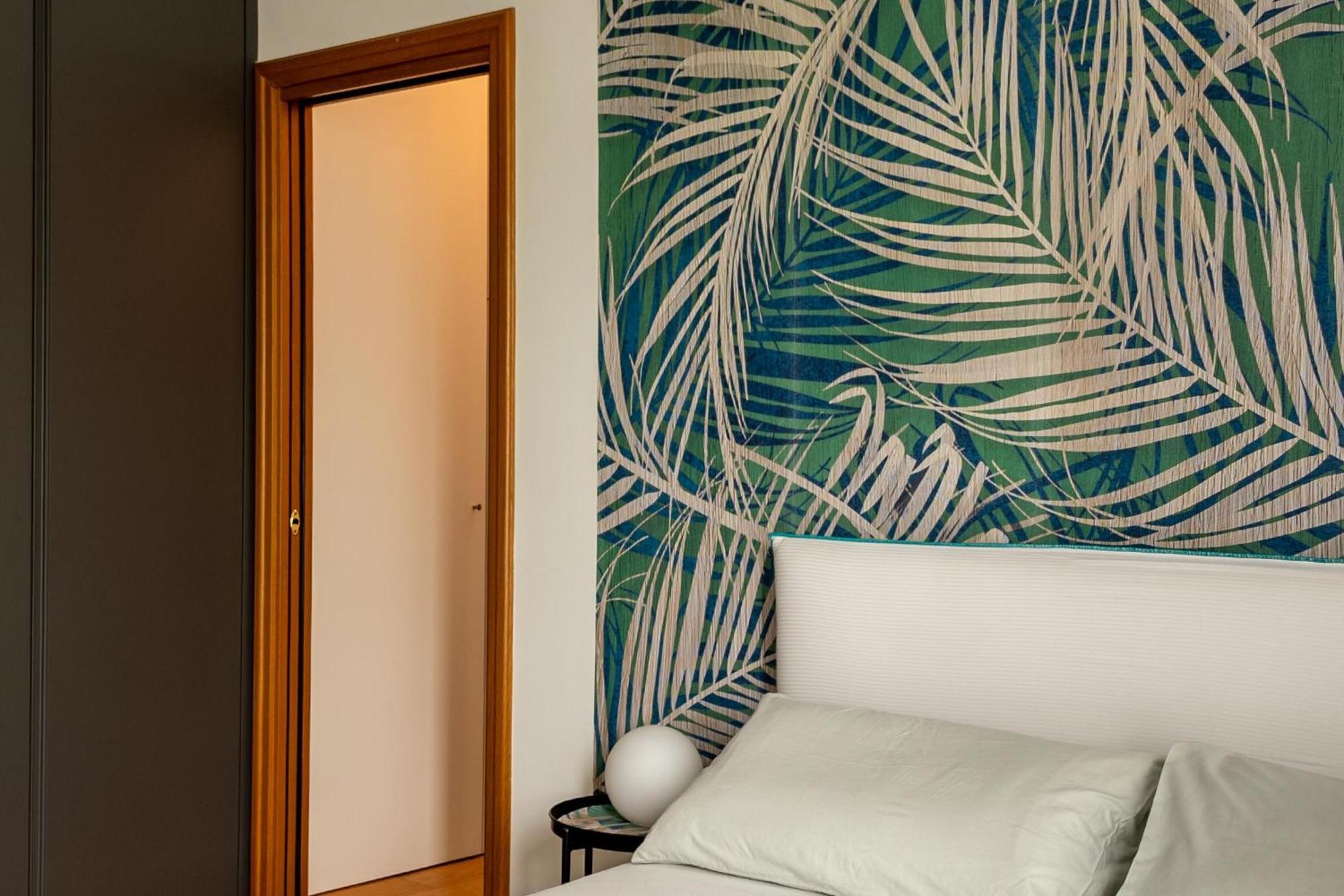 Suite 51 Appartamento Con Terrazzo A 50 Mt Dal Lago - Private Parking (Adults Only) Arona Buitenkant foto