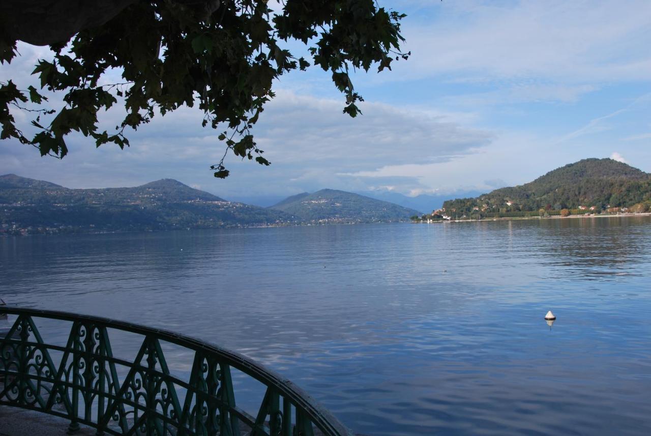Suite 51 Appartamento Con Terrazzo A 50 Mt Dal Lago - Private Parking (Adults Only) Arona Buitenkant foto